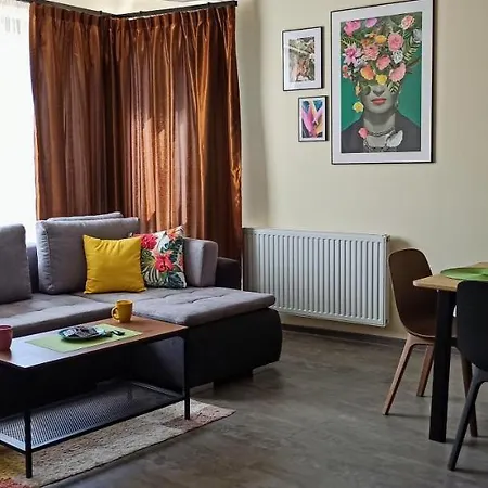 Kat - W Centrum, Najwyzsze Opinie Gosci * يلينيا غورا