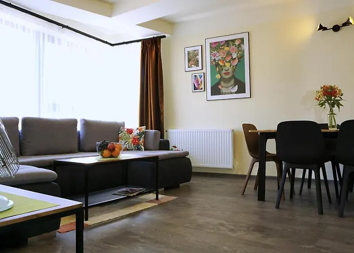 Kat - W Centrum, Najwyzsze Opinie Gosci Apartment Jelenia Gora