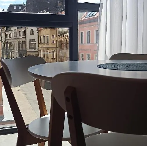 Kat - W Centrum, Najwyzsze Opinie Gosci Apartment
